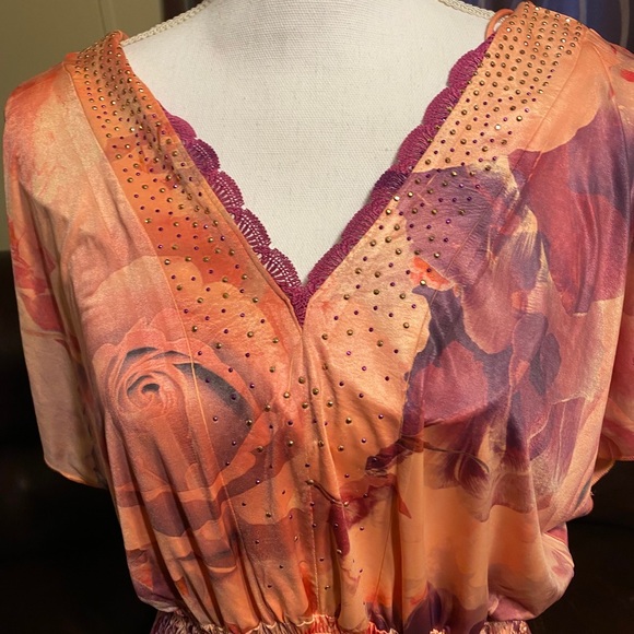 Sold - Picture 3 of 4